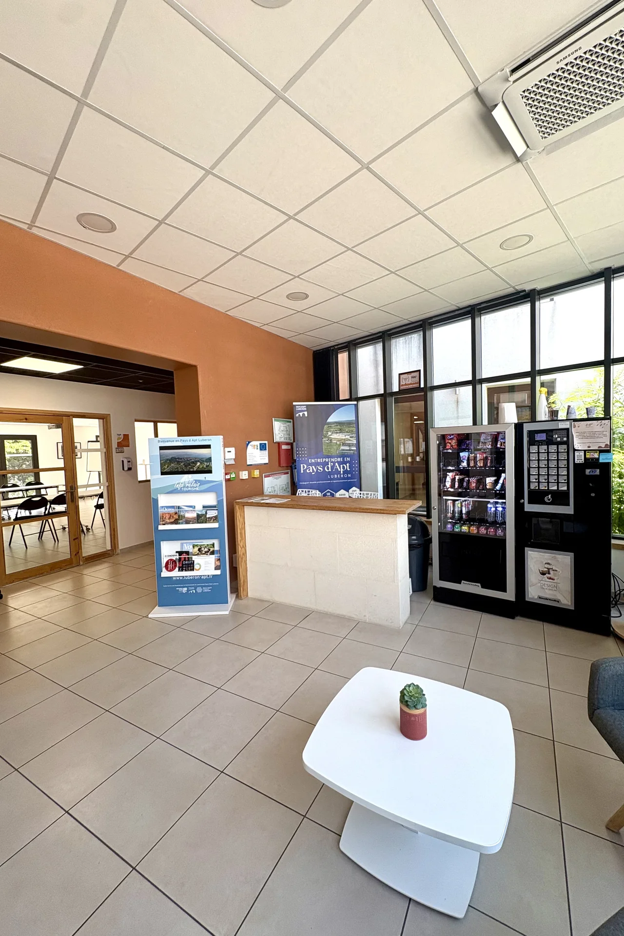 locaux-cap-luberon-17